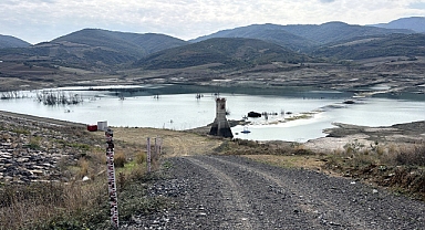 Trakya'da barajlar kuruyor, belediyeler su kuyuları açıyor