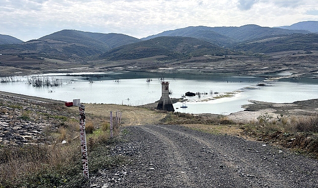 Trakya'da barajlar kuruyor, belediyeler su kuyuları açıyor