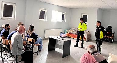Vize'de Engelli Bakım Merkezinde Trafik Eğitimi