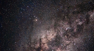 10 Kasım 2025 Pazartesi Günlük Burç Yorumları: Yaratıcı Fikirler Parlayabilir