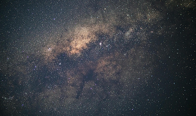 16 Kasım 2025 Pazar Günlük Burç Yorumları: Olumlu Gelişmeler Kapıda!