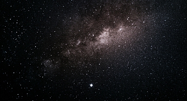 27 Kasım 2025 Perşembe Günlük Burç Yorumları: Başarı Şansı Yüksek!