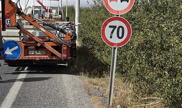 32 BİN 845 TRAFİK LEVHASI KALDIRILDI