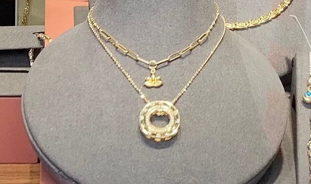 Altın Kolye Alırken Nelere Dikkat Edilmelidir? Uzmanlardan Öneriler