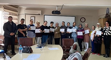 Babaeski’de SAHA Elçileri Akademisi Kasım Ayı Mezunlarını Verdi