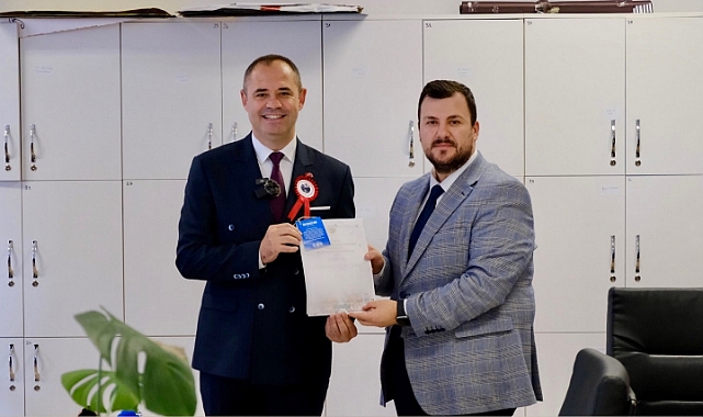 Başkan Bulut'tan 1636 Öğretmen Adına Anlamlı Fidan Bağışı