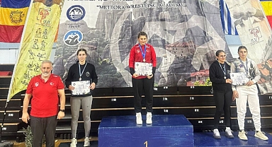ÇBSK Güreşçisinden Bir Şampiyonluk Daha