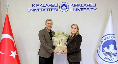 Doç. Dr. Soner Yeler’den KLÜ Rektörü Prof. Dr. Rengin Ak’a Nezaket Ziyareti