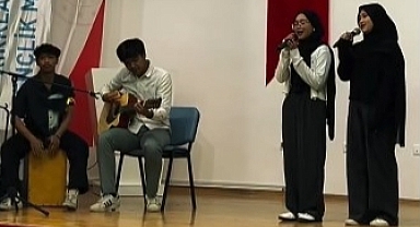 Kırklareli'nde Endonezyalı Öğrencilerden Renkli Kültür Etkinliği 