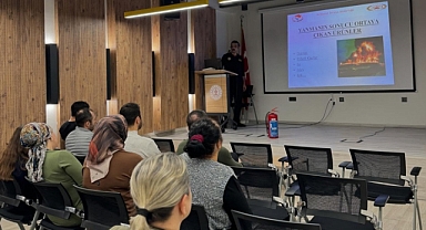 Kütüphane Personeline Yangın Güvenliği Eğitimi 