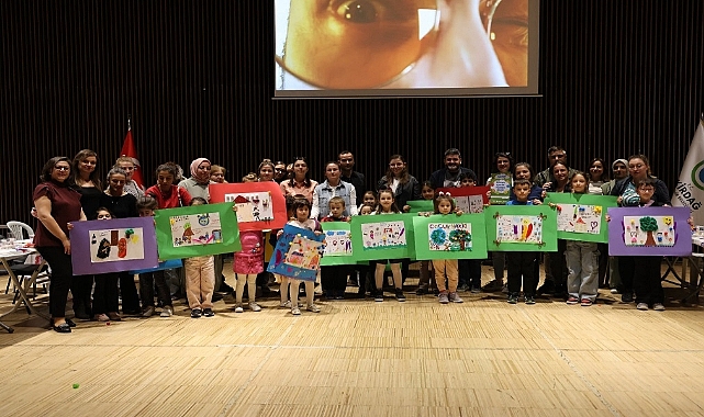 TEKİRDAĞ'DA ÇOCUK HAKLARI GÜNÜ RENKLİ ETKİNLİKLERLE KUTLANDI