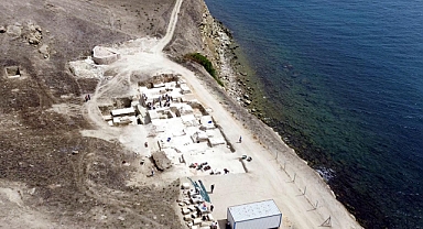 Tekirdağ- Perinthos Antik Kenti kazılarında denizde liman yapısı tespit edildi