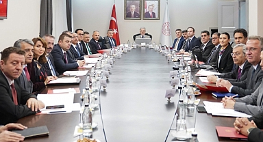 TRAKYA ÜNİVERSİTESİ GENEL SEKRETERLİĞİNE HÜSEYİN TÜRKEL ATANDI