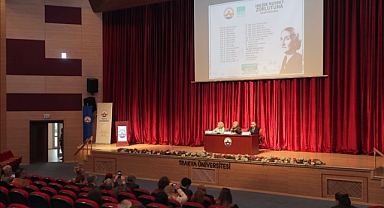 ÜNİVERSİTEMİZDE HALİDE NUSRET ZORLUTUNA SEMPOZYUMU BAŞLADI