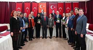 Vali Turan, Öğretmenlerle Buluştu