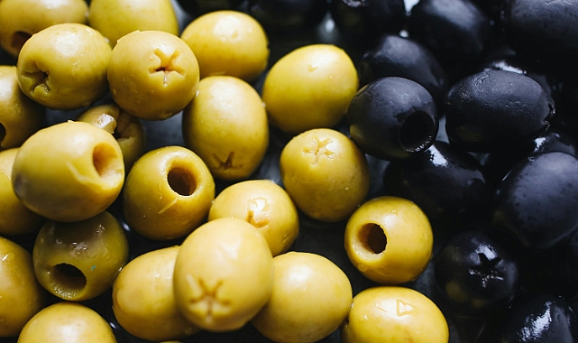 Zeytin: Sağlığın ve Lezzetin Sofralardaki Vazgeçilmezi