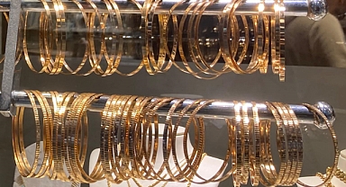 11 Aralık 2025 Perşembe – Güncel Altın Fiyatları: Gram Altın Yükselişini Sürdürüyor