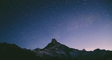 11 Aralık 2025 Perşembe Günlük Burç Yorumları: Önemli Bir Karara Yaklaşabilirsiniz!