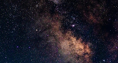 4 Aralık 2025 Perşembe Günlük Burç Yorumları: Net Kararlar Alma Zamanı