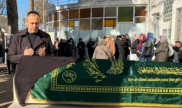 Akcan Ailesinin Büyüğü Dualarla Defnedildi