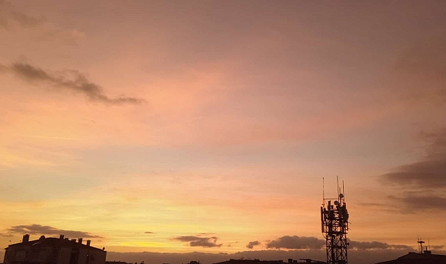 Babaeski’de Yarın Hava Çok Bulutlu Olacak: Sıcaklıklar 2 ile 12 Derece Arasında Değişecek