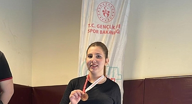 Babaeski MTAL Öğrencilerinden Bilek Güreşinde İl Derecesi