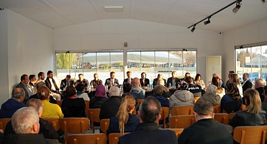 Başkan Sarıkurt Rumeli Mahallesi'nde Vatandaşları Dinledi