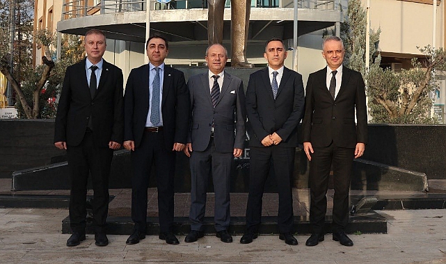 Büyükkarıştıran Belediyesi’ne Şişecam Yönetiminden Ziyaret