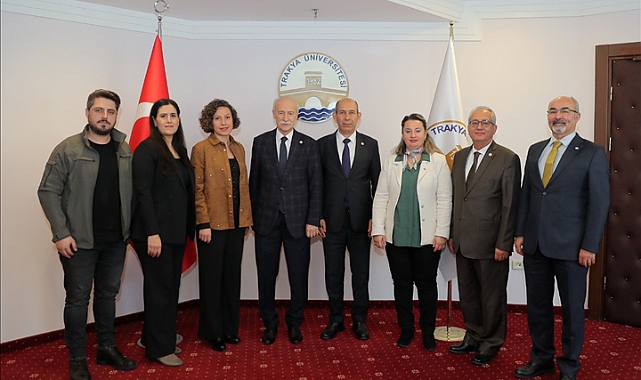 GREENMETRIC ÇALIŞMALARINI YÜRÜTEN EKİBE TEŞEKKÜR