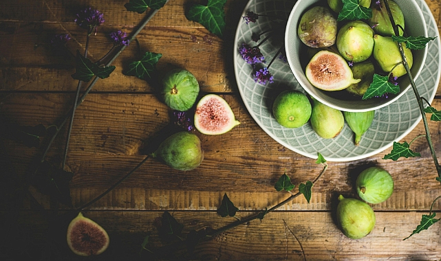 İncir: Sağlık Deposu ve Doğal Lezzetin En Tatlı Hali