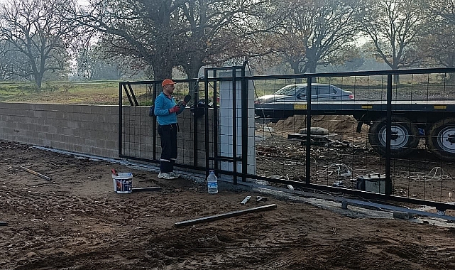 Kavaklı’da Mezarlık ve Spor Kompleksi Çalışmaları Sona Yaklaştı