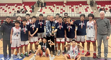 Kırklareli Belediye Spor’dan U14’te Şampiyonluk