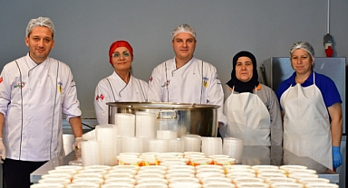 Lüleburgaz’da Sevgi Mutfağı Gönülleri Isıtmaya Devam Ediyor