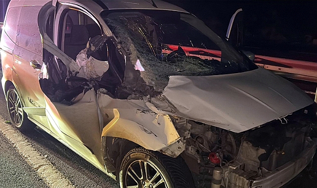 Tekirdağ'da kamyonetle hafif ticari araç çarpıştı; 1 yaralı