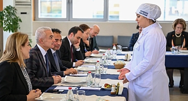 Yöresel Lezzetler Üniversitede Tanıtıldı 