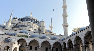 2026 Berat Kandili Ne Zaman? Berat Kandili Hangi Gün İdrak Edilecek?