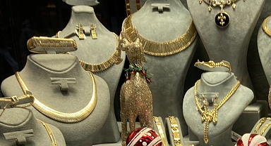 5 Ocak 2026 Pazartesi Güncel Altın Fiyatları: Gram, Çeyrek, Cumhuriyet ve Ons Altında Son Durum