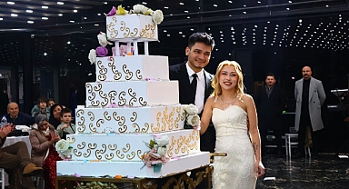 Başkan Yayla’dan Anlamlı Nişan Merasimi