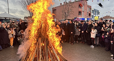 Bin yıllık Balkan geleneği 'Koleda', renkli görüntülerle kutlanıyor