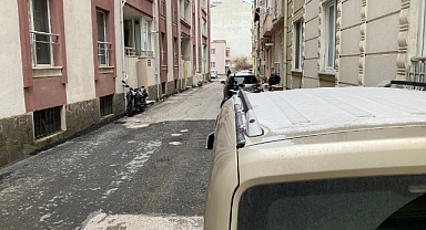 Kırklareli’nde Kış Geldi, Kar Yerde Tutunamadı 