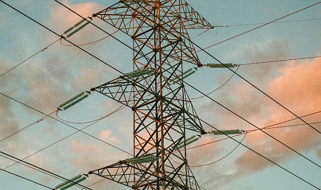 Minnetler Köyü’nde 3 Saatlik Planlı Elektrik Kesintisi Olacak