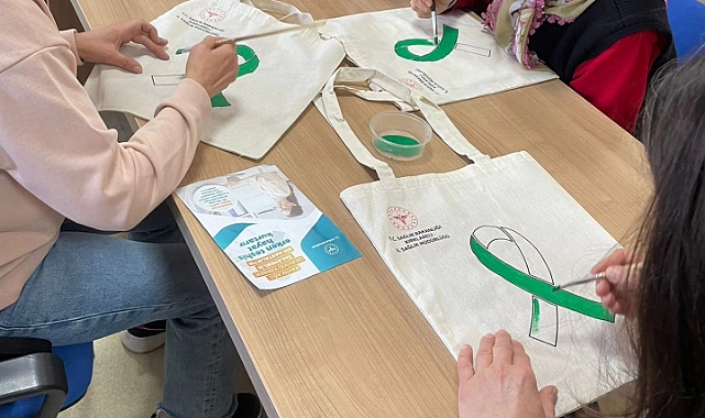 Serviks Kanserine Yeşil Farkındalık