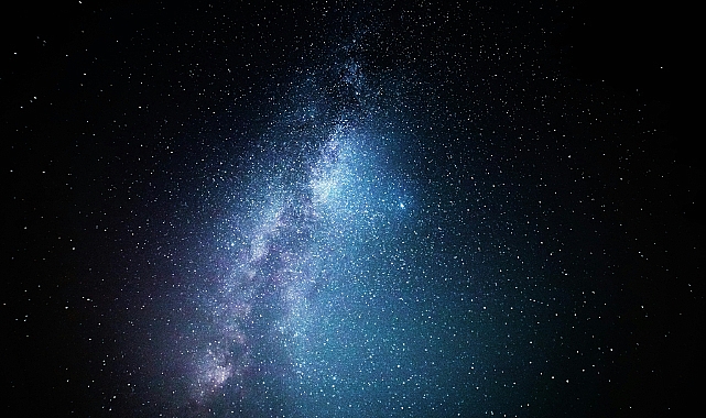 28 Şubat 2026 Cumartesi Günlük Burç Yorumları: Aşk, Para ve Kariyerde Sizi Neler Bekliyor?