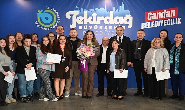 ALMANCA KURSUNUN İLK MEZUNLARI SERTİFİKALARINA KAVUŞTU