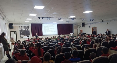 Babaeski İlçe Sağlık Müdürlüğü’nden Öğrencilere Sağlık Eğitimi