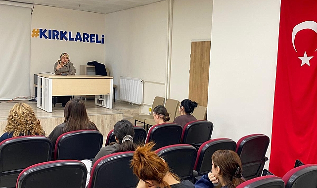 Babaeski KYK Kız Yurdu’nda “Aile Okulu Atölye Çalışması” Düzenlendi