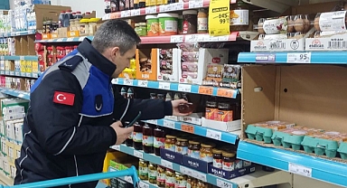 Çorlu Belediyesinden Marketlere Sıkı Markaj