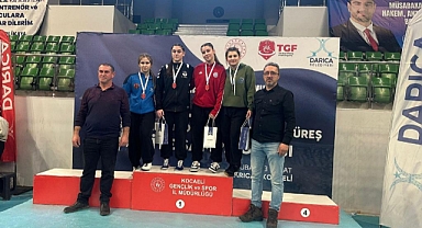 Çorlulu Sporcular Minderde Devleşti