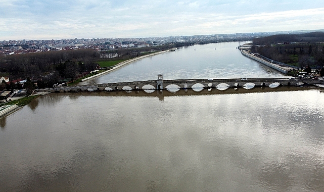 Edirne’de nehirlerin debileri düşüyor