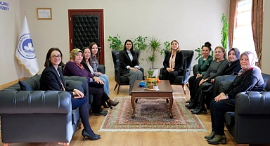 Kırklareli’nde Kadın Girişimciliği İçin Güç Birliği: Üniversite–Kamu–Kooperatif İş Birliği Masada